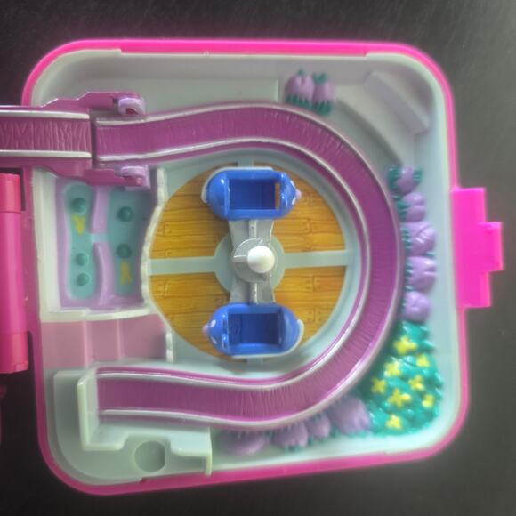 Vintage Polly Pocket Bluebird 1989 World Fun Fair Compact Complete - Picture 7 of 11